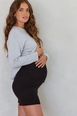 Cloud Nine Knit Maternity Short