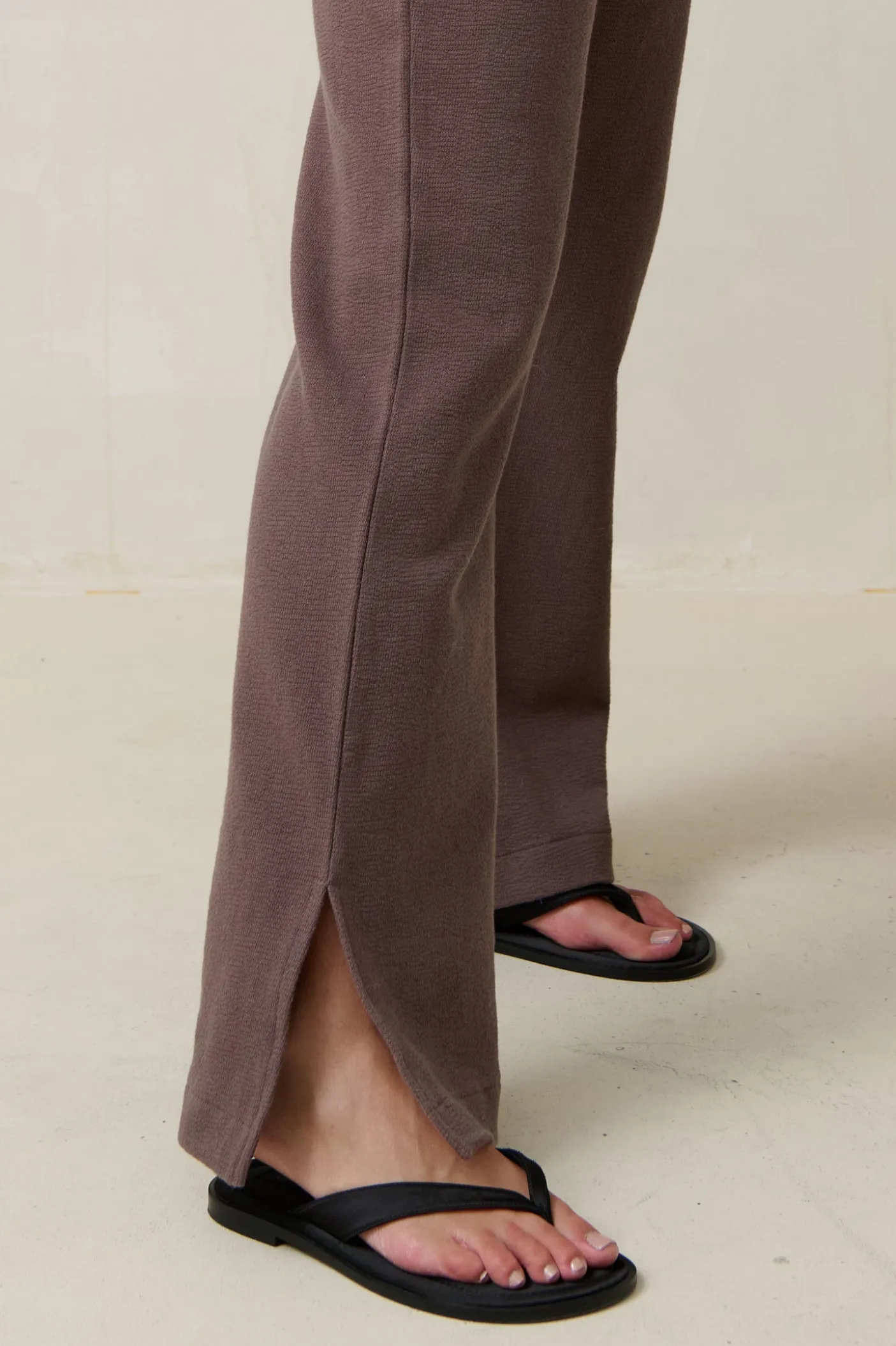Kindred Split Pants - Ash Brown
